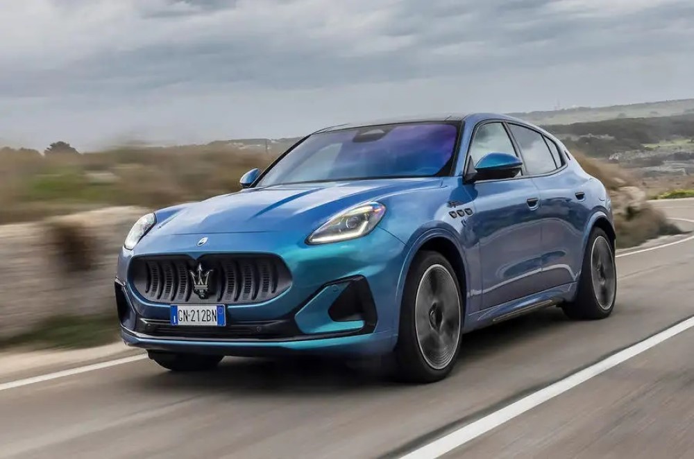 Bridgestone dezvolta anvelope Potenza Sport personalizate pentru primul SUV electric Maserati